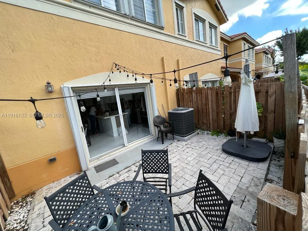 8330 NW 107th Pl # 21, Doral FL 33178