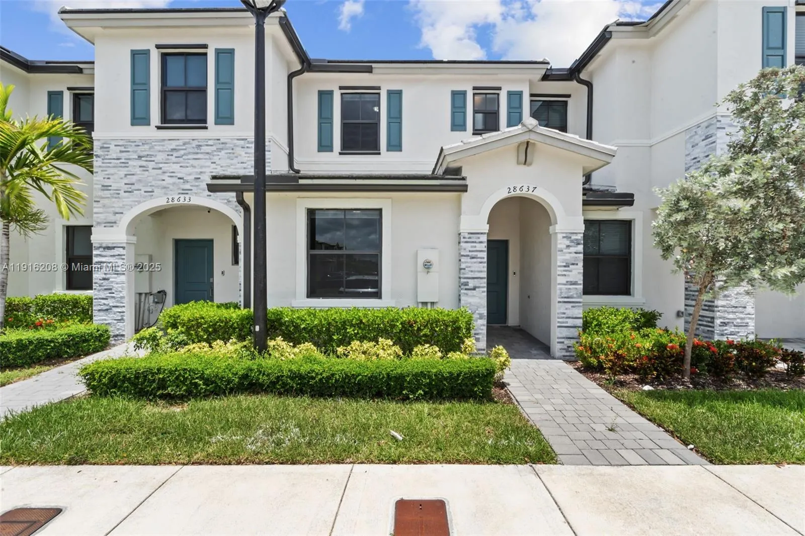 3 bedroom 3 bath for sale at 28637 SW 132nd Ct, Homestead FL 33033