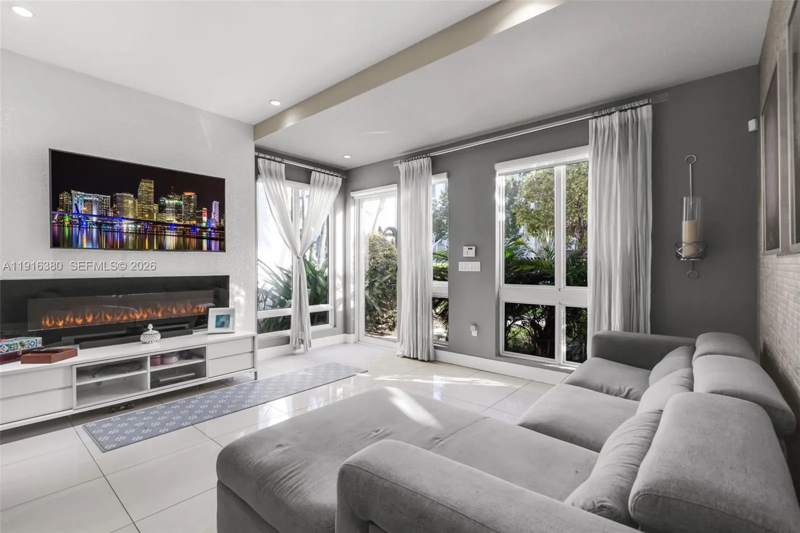 10305 NW 63rd Ter # 105, Doral FL 33178