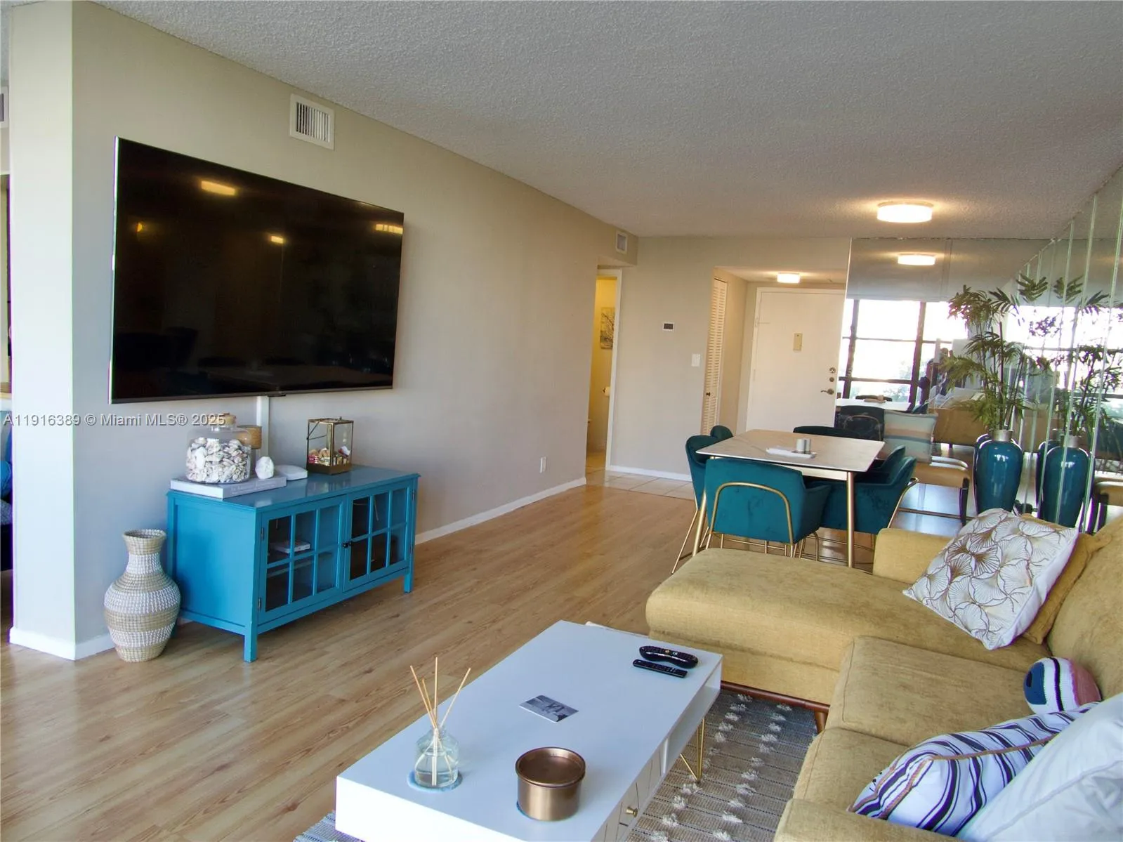 800 Parkview Dr # 402, Hallandale Beach FL 33009
