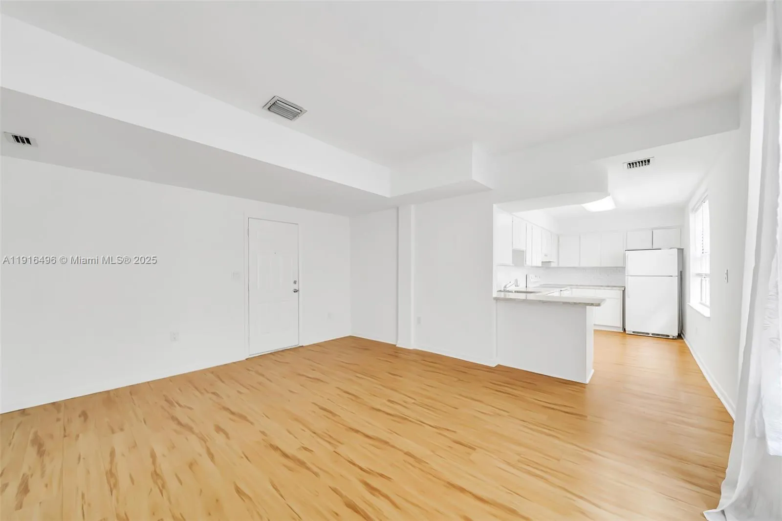 1051 Meridian Ave # 1D, Miami Beach FL 33139