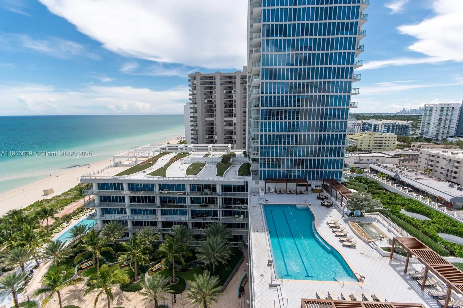 2 bedroom 2 bath for sale at 6801 Collins Ave, Miami Beach FL 33141
