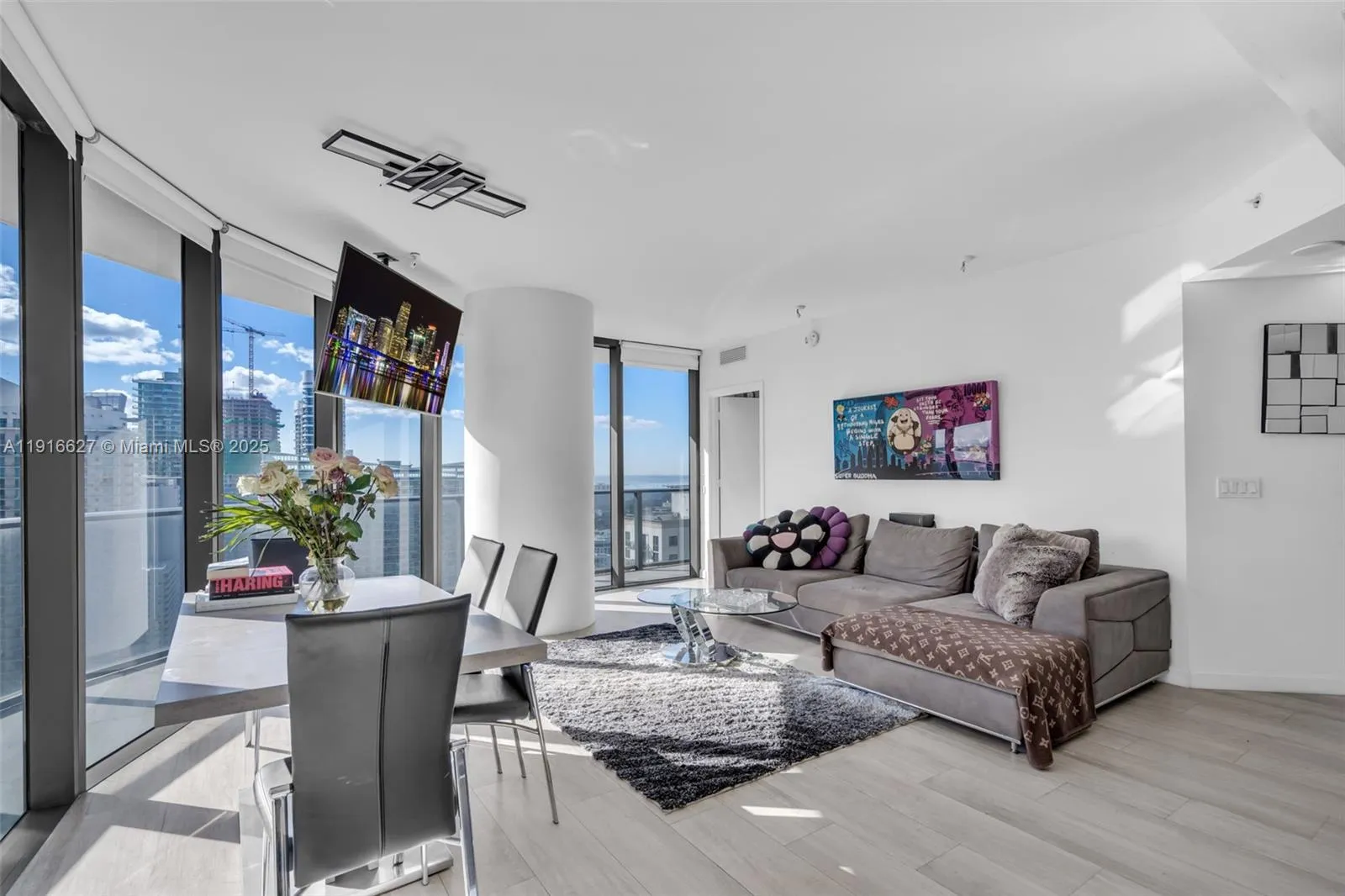 2 bedroom 2 bath for sale at 55 SW 9th St # 3703, Miami FL 33130