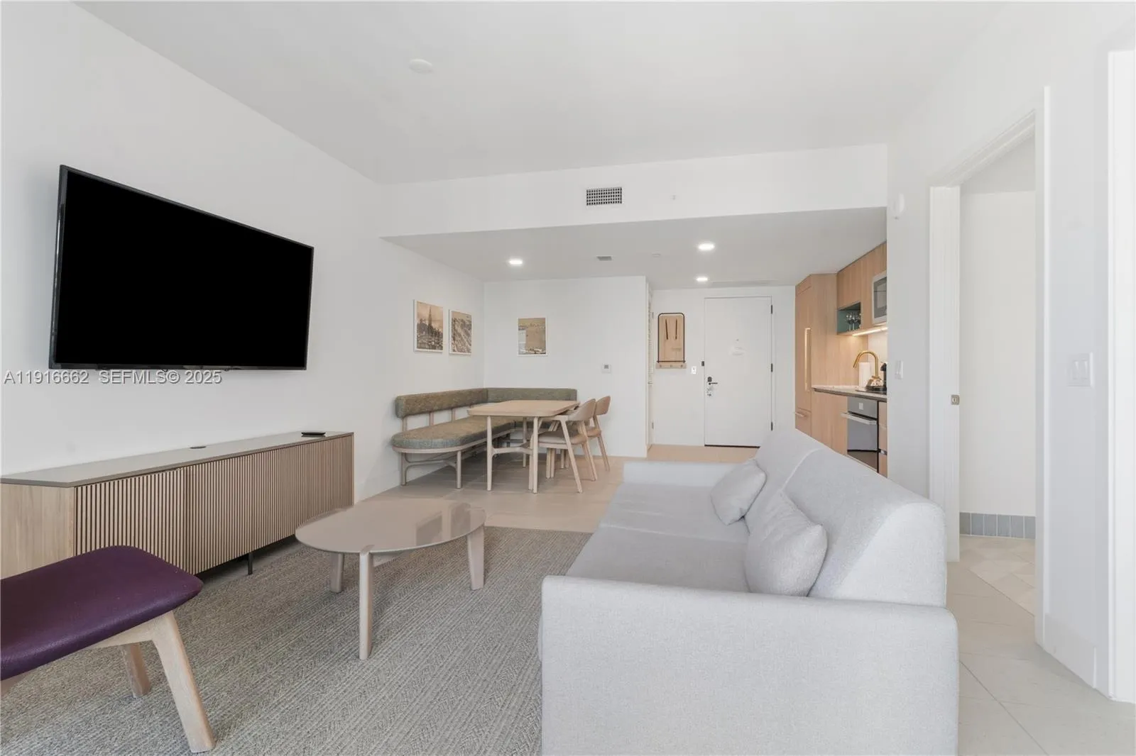 159 NE 6th St # 4713, Miami FL 33132