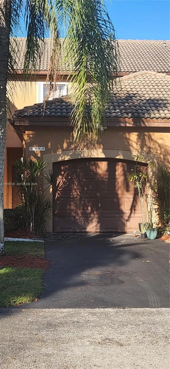 1599 Veracruz Ln, Weston FL 33327