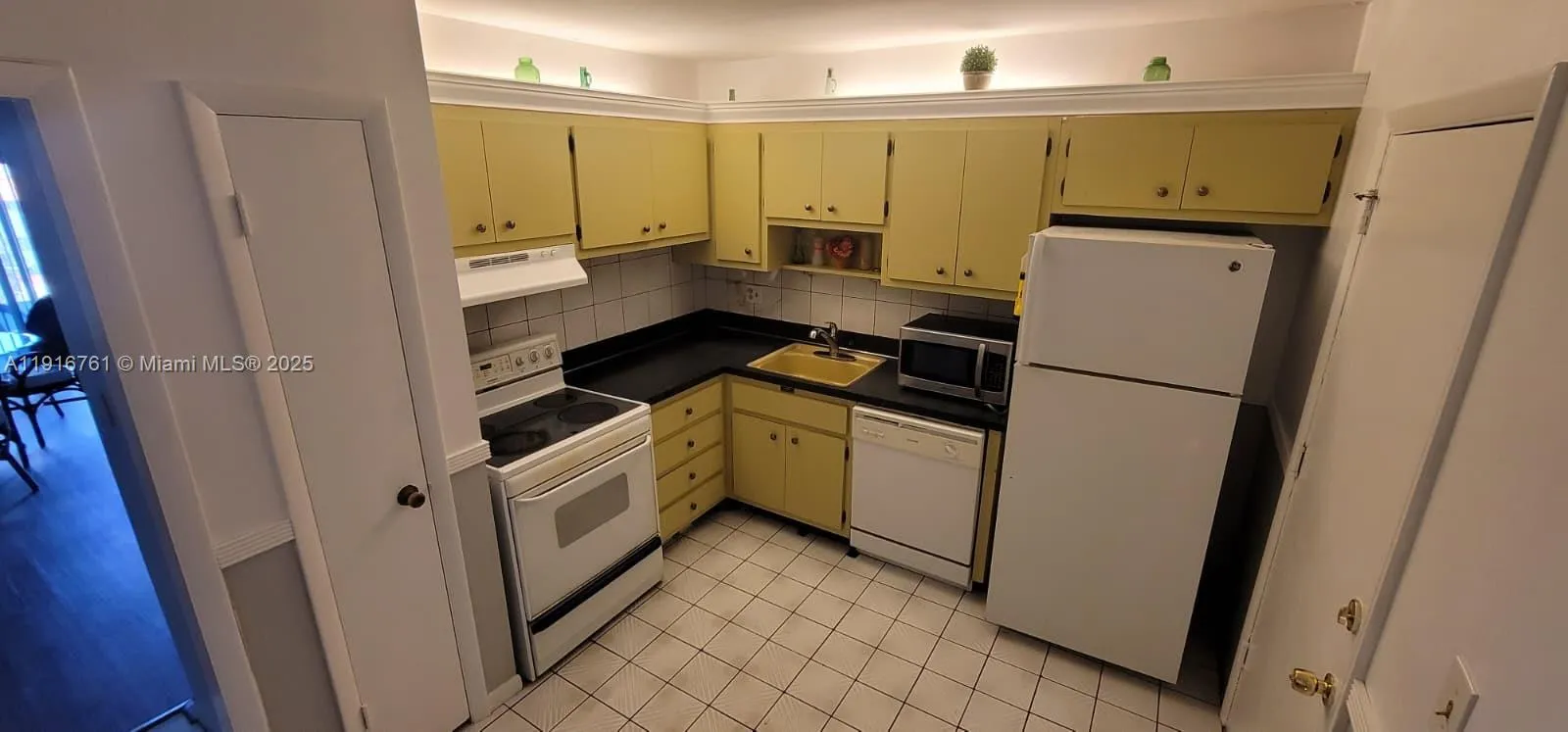 4880 NW 22nd St # 301, Lauderhill FL 33313