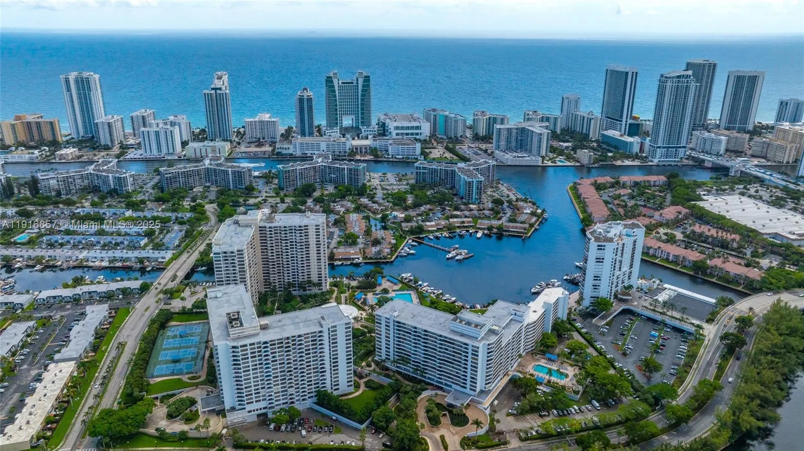 2500 Parkview Dr # 517, Hallandale Beach FL 33009
