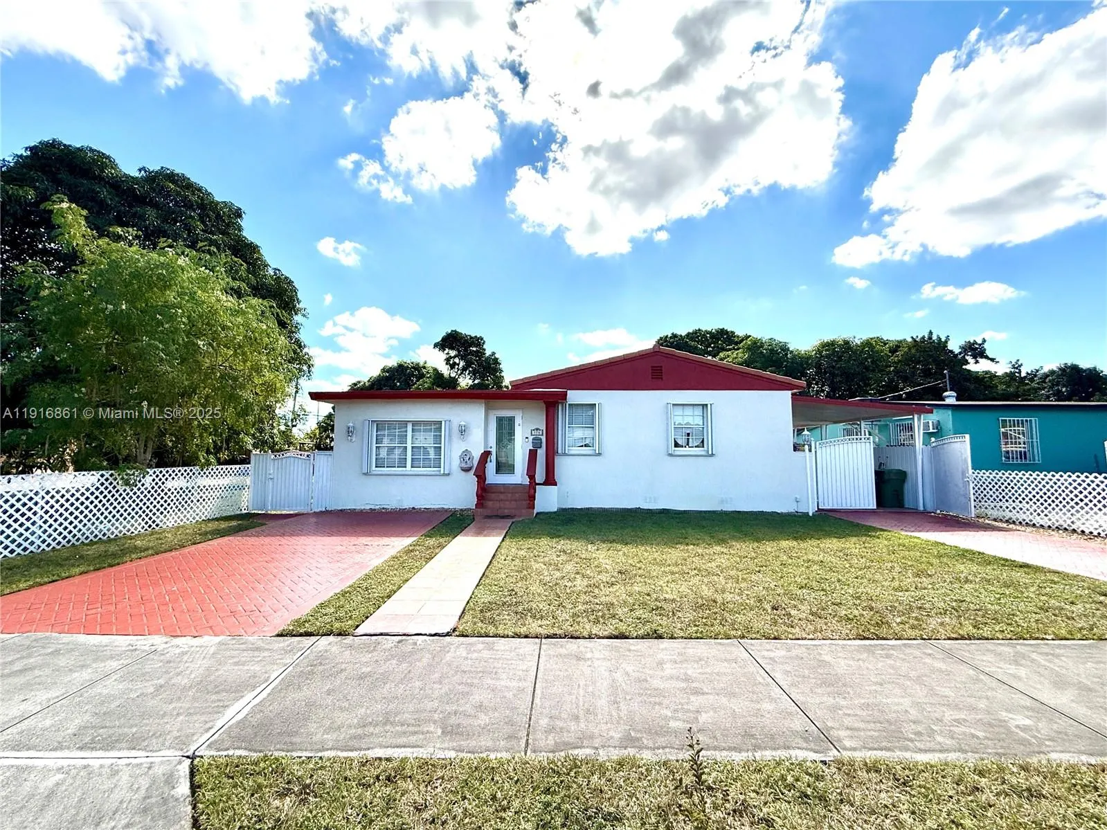 174 E 41st St, Hialeah FL 33013