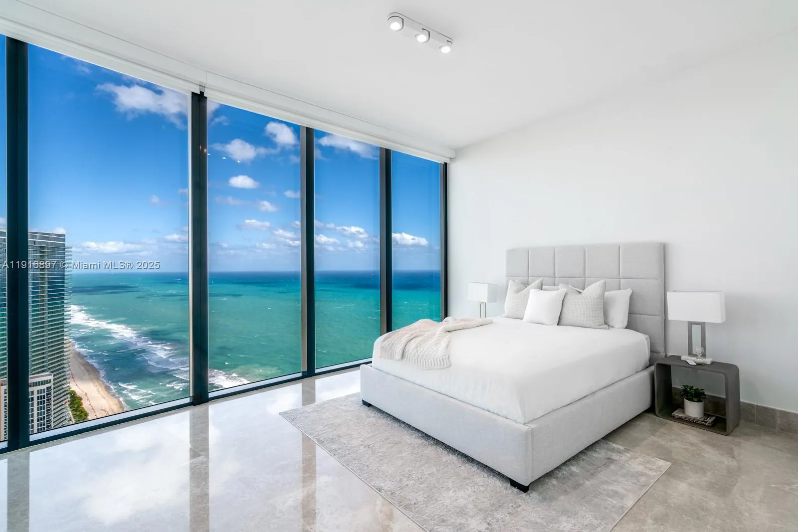 4 bedroom 4 bath for sale at 18555 Collins Ave # 5105, Sunny Isles Beach FL 33160