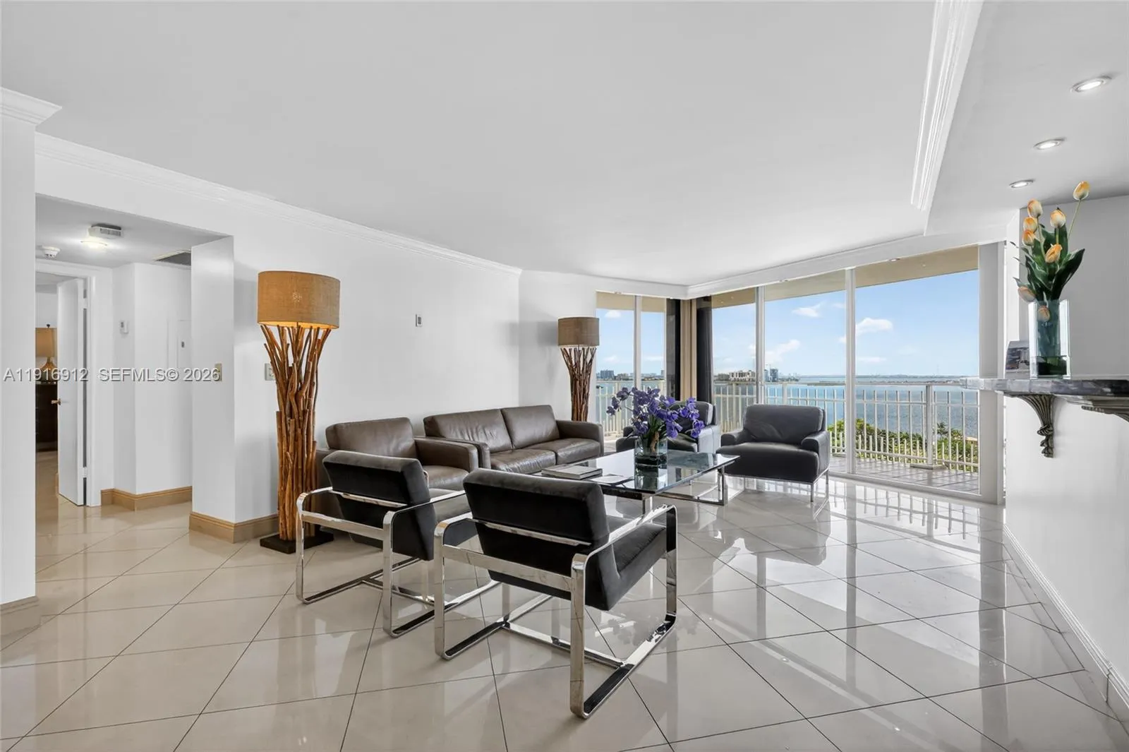 4000 Towerside Ter # 1612, Miami FL 33138