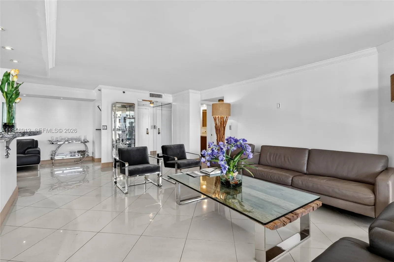 4000 Towerside Ter # 1612, Miami FL 33138
