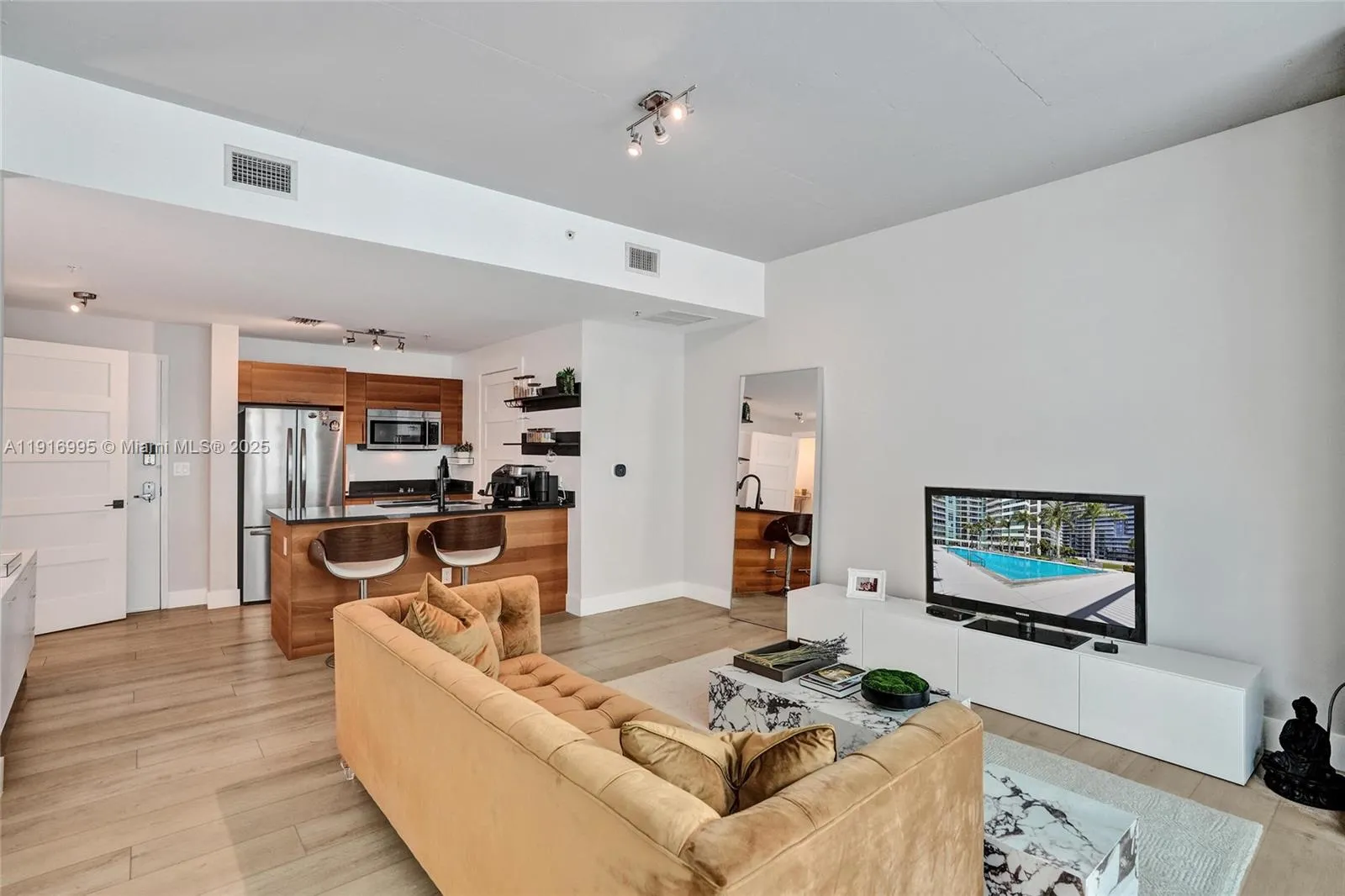3301 NE 1st Ave # L0302, Miami FL 33137