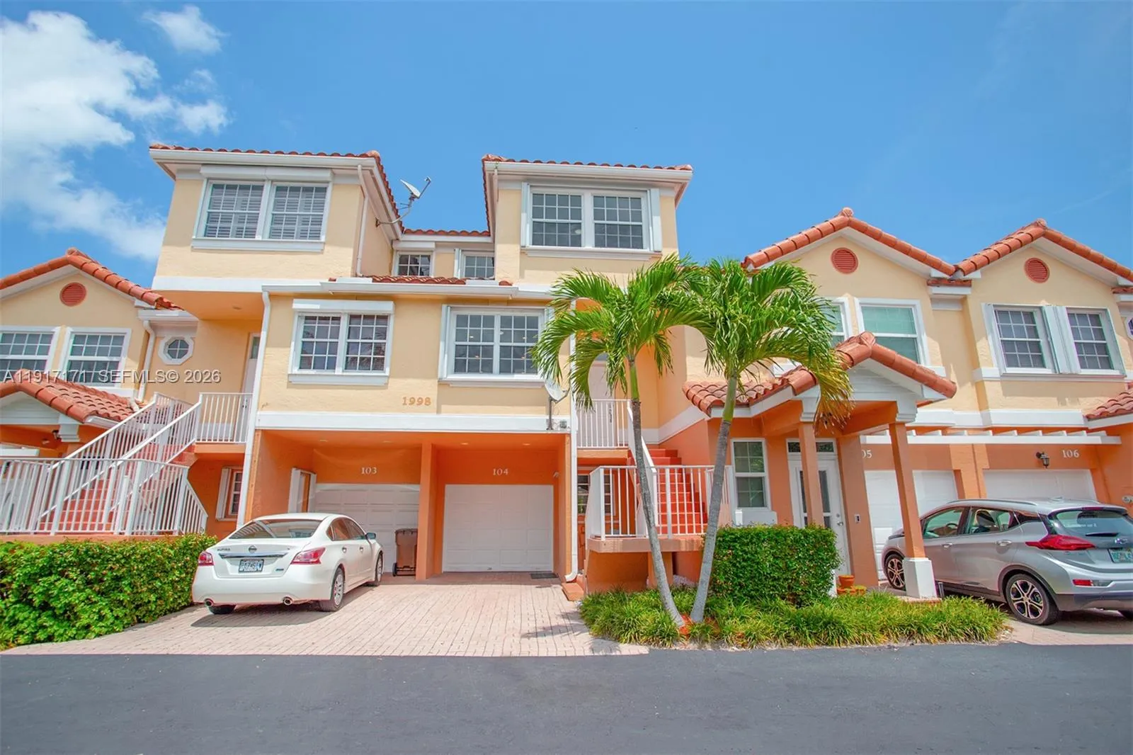 3 bedroom 3 bath for sale at 1998 NE 7th St # 104, Deerfield Beach FL 33441