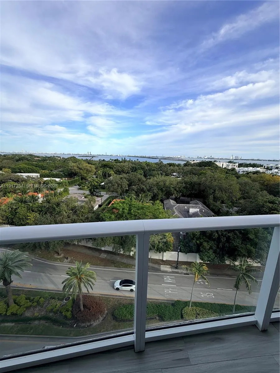 4250 Biscayne Blvd # 902, Miami FL 33137