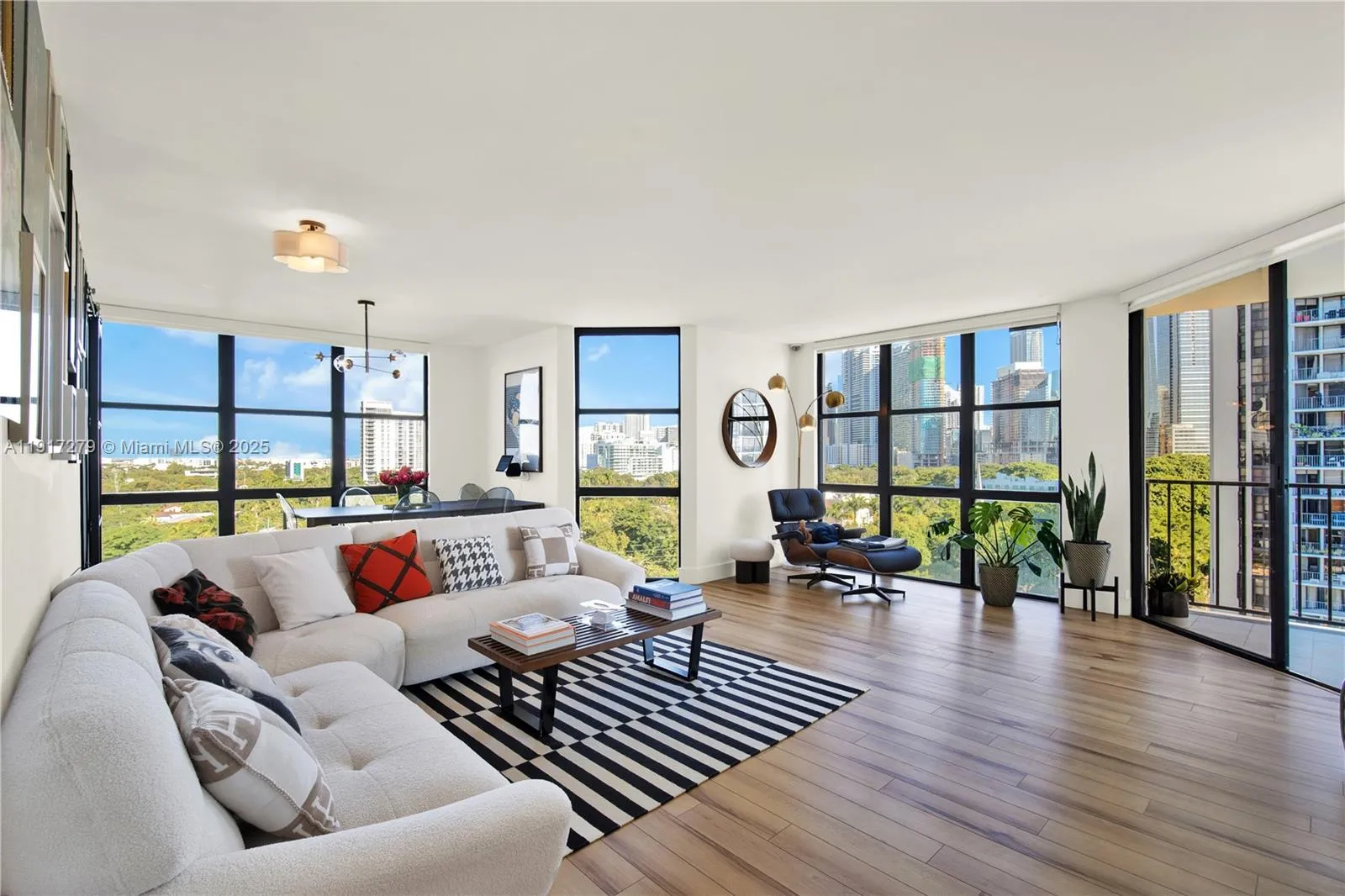 2 bedroom 2 bath for sale at 1915 Brickell Ave # C1101, Miami FL 33129