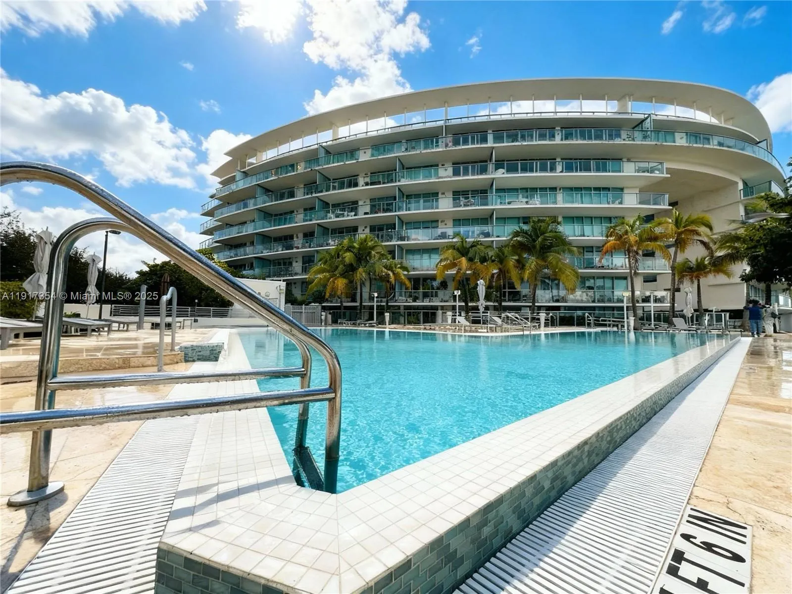 6620 Indian Creek Dr # 617, Miami Beach FL 33141