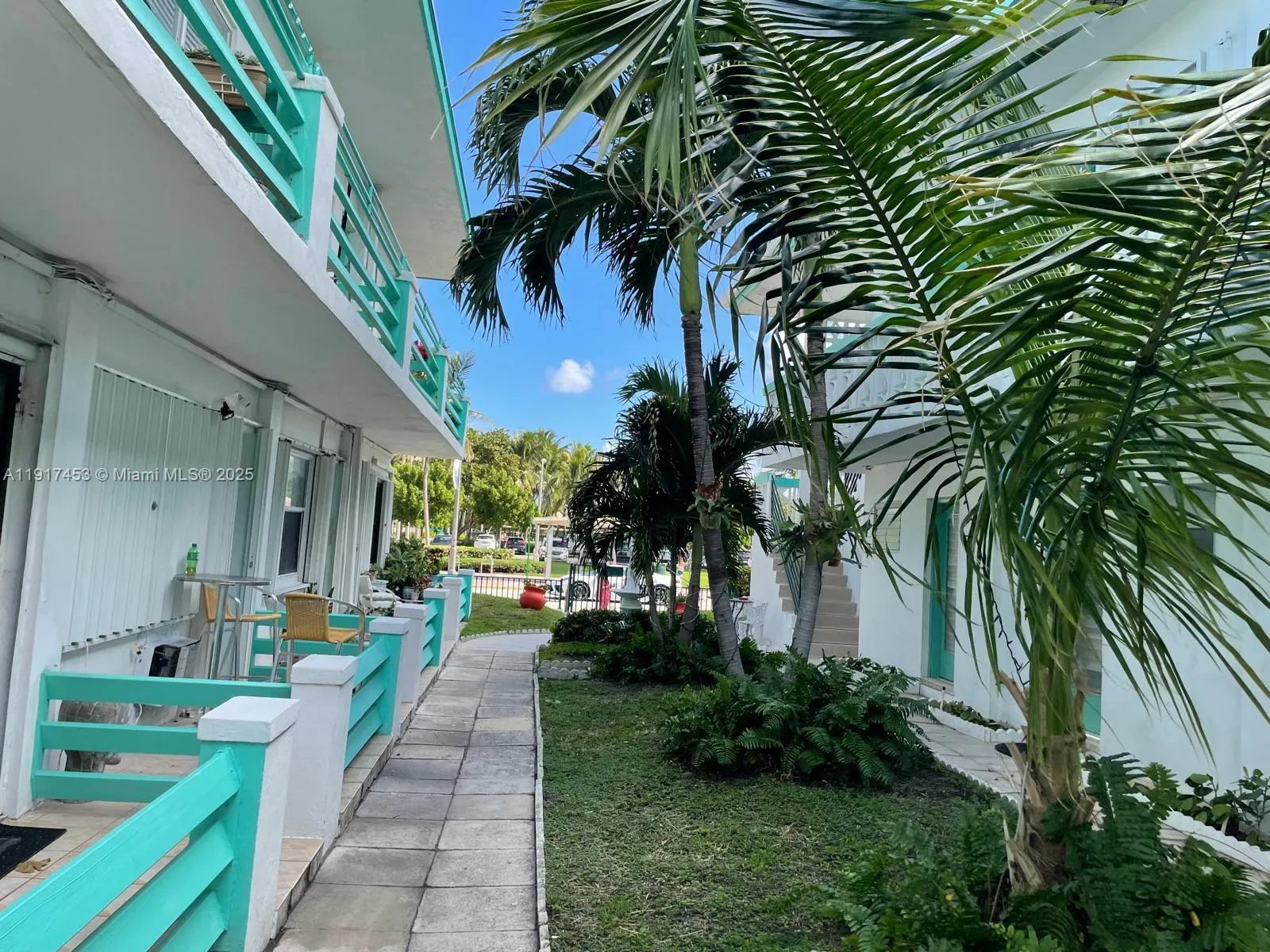 6490 Collins Ave # 5, Miami Beach FL 33141