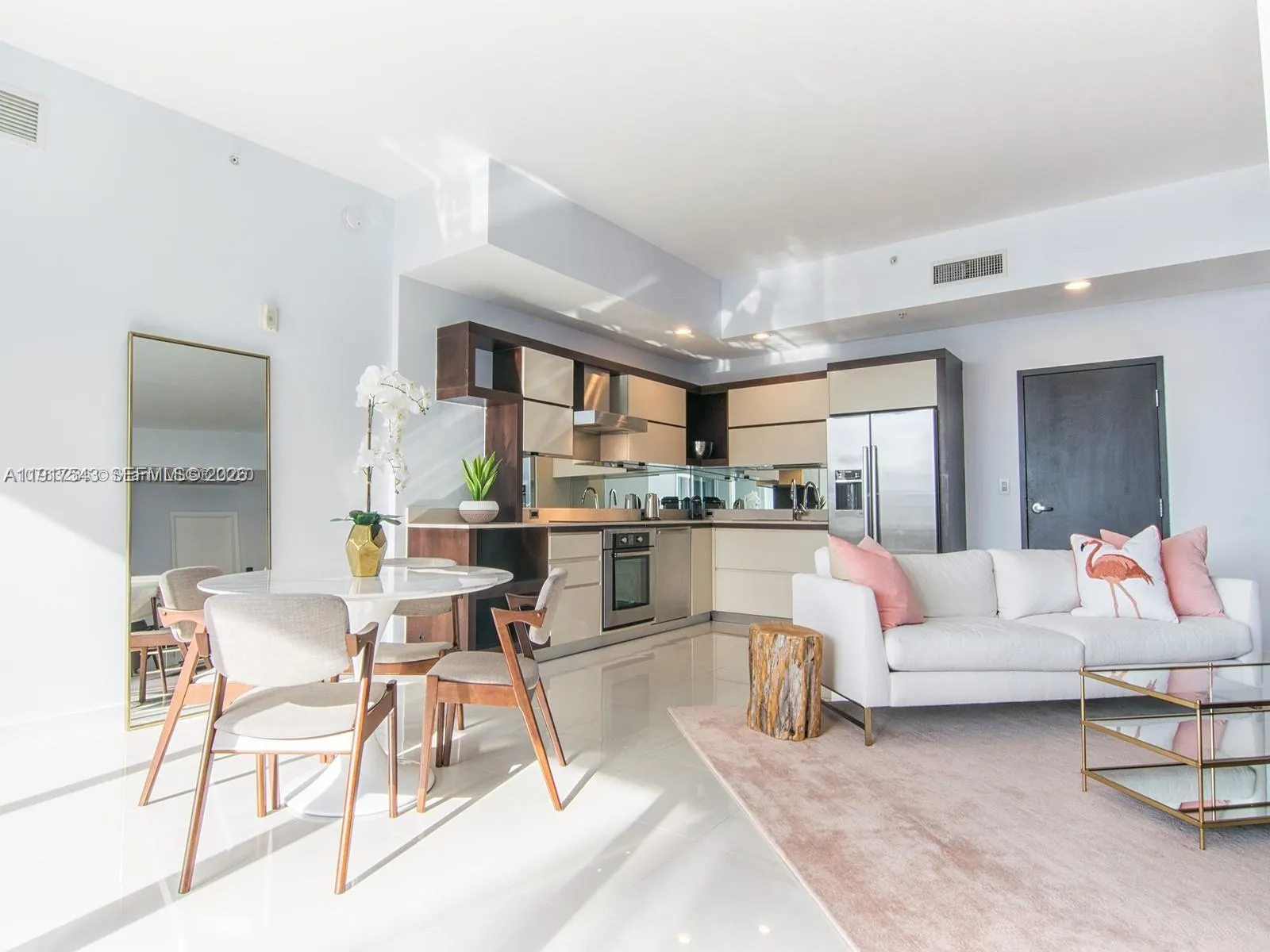 2100 Park Ave # 406, Miami Beach FL 33139