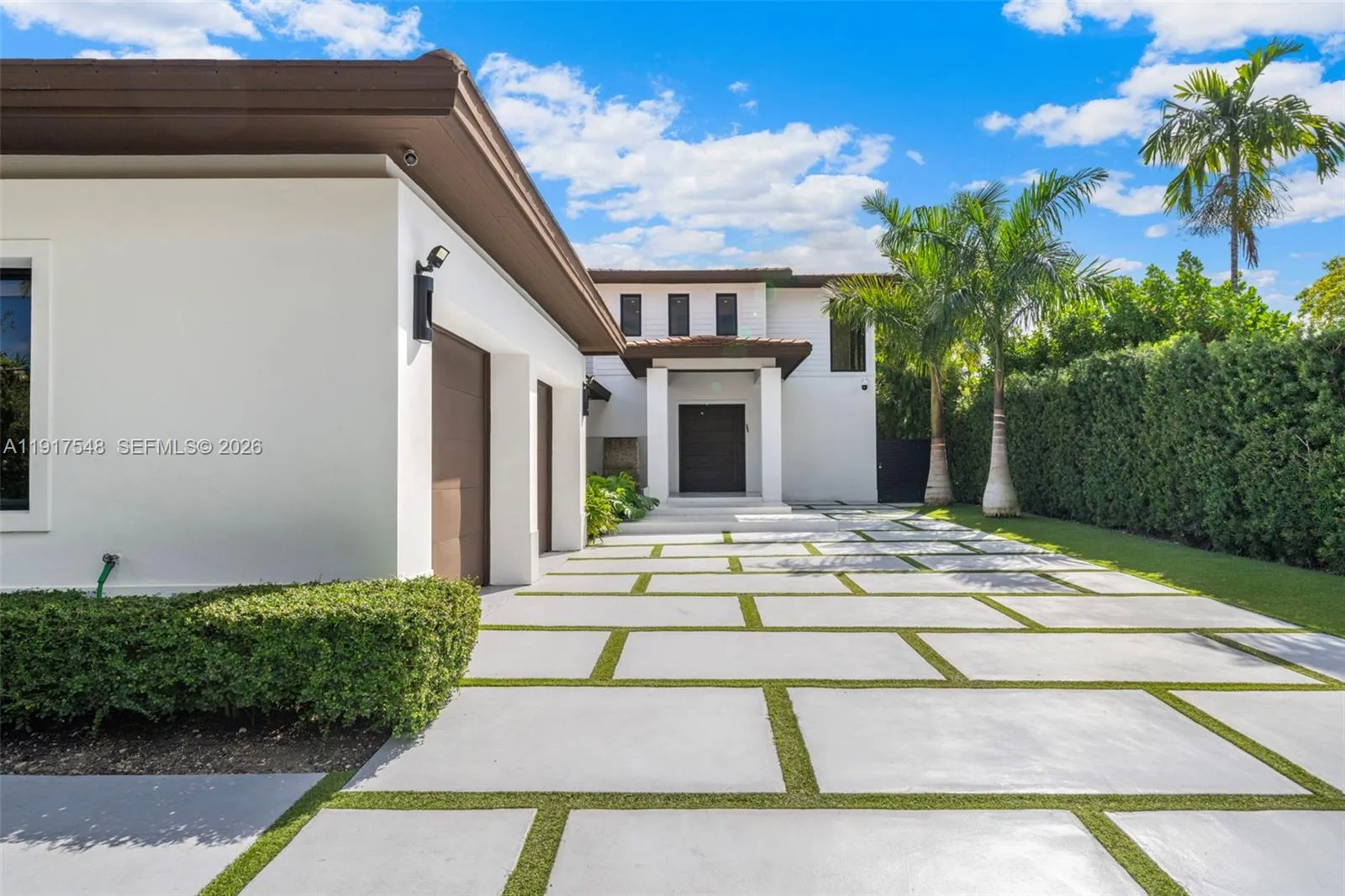 710 S Shore Dr, Miami Beach FL 33141