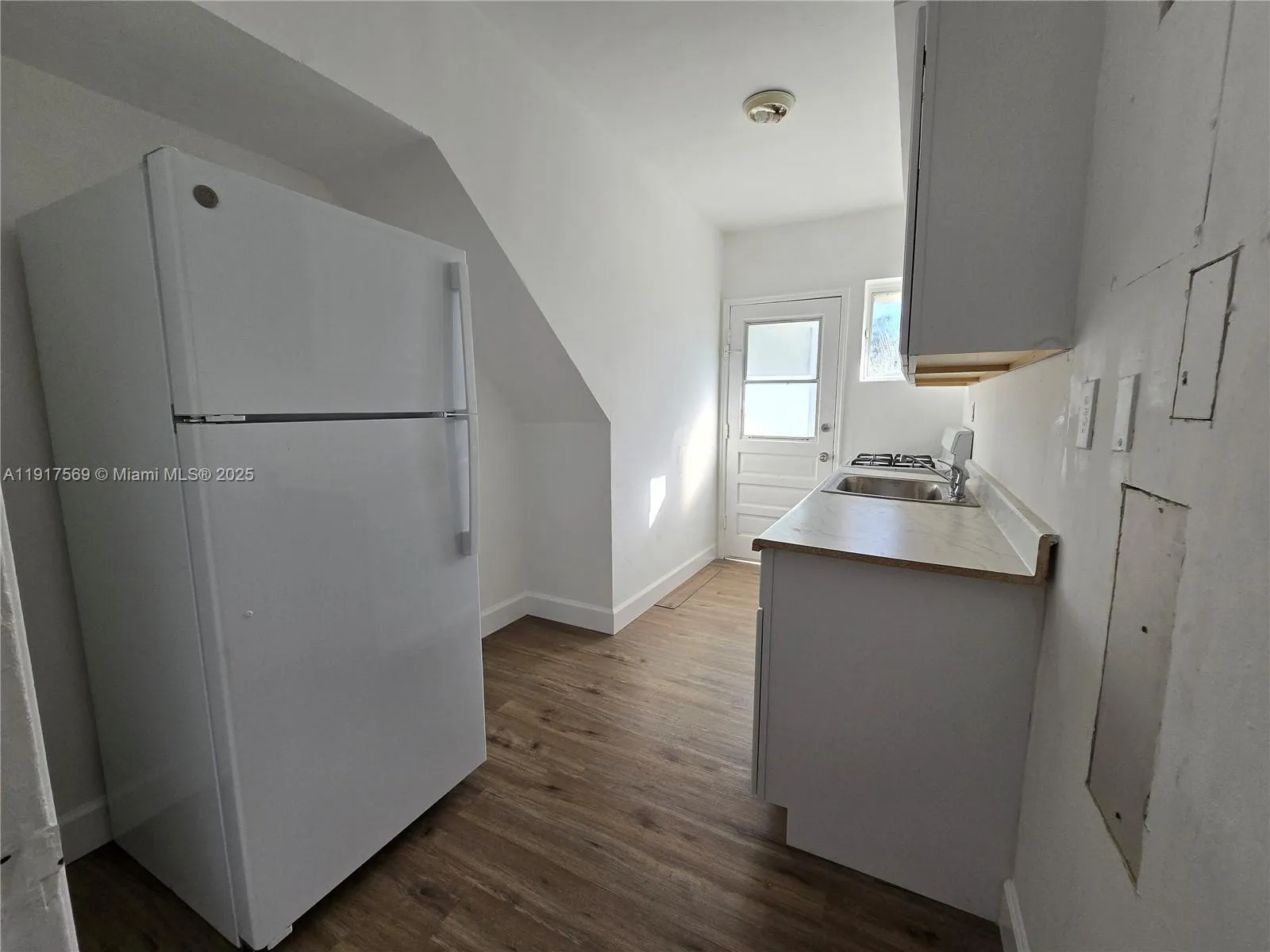 660 84th St # 39, Miami Beach FL 33141