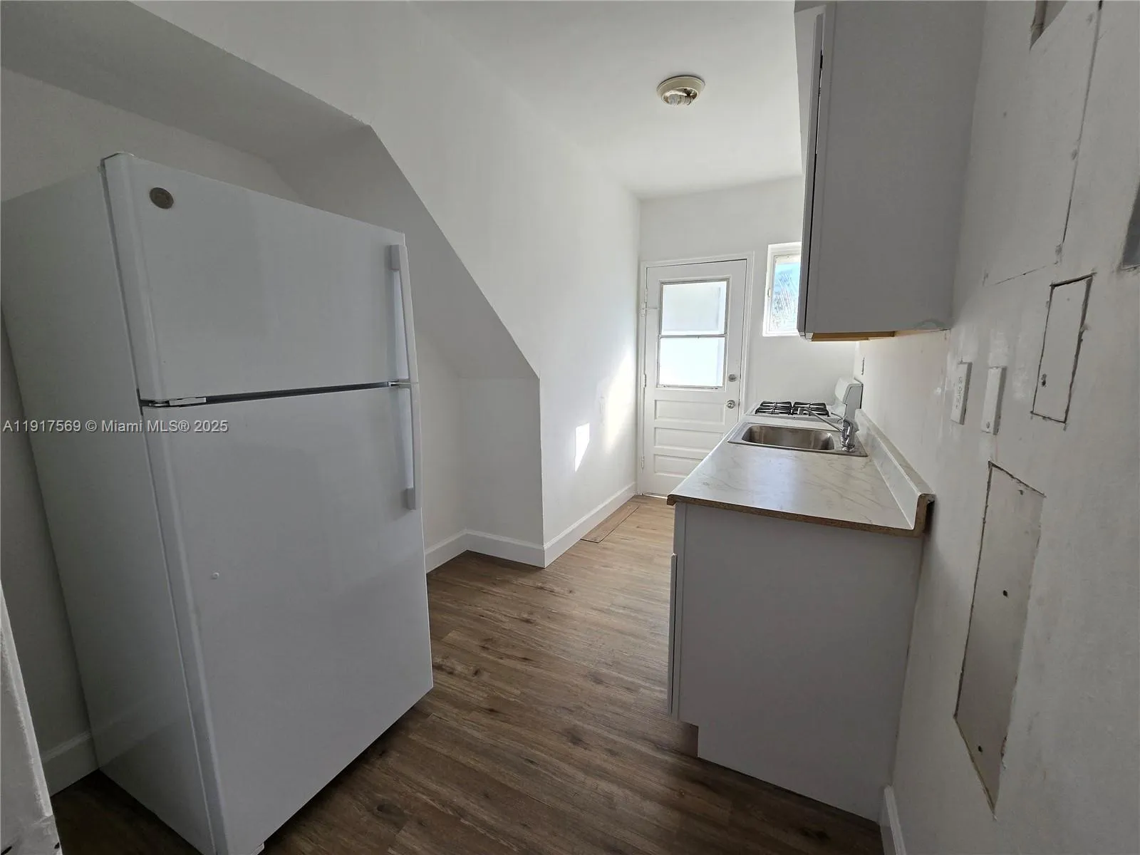 660 84th St # 39, Miami Beach FL 33141