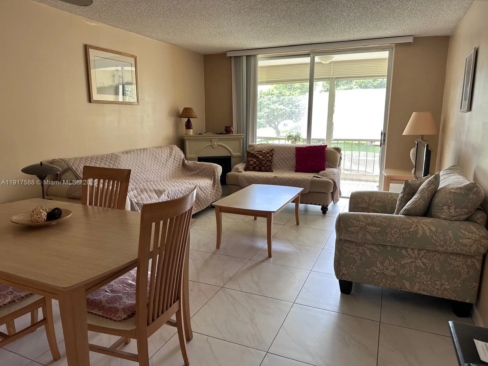 6021 NW 61st Ave # 208, Tamarac FL 33319