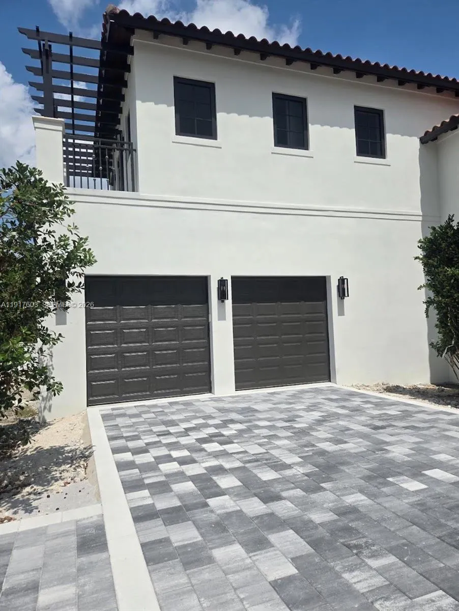 1221 Anastasia Ave, Coral Gables FL 33134