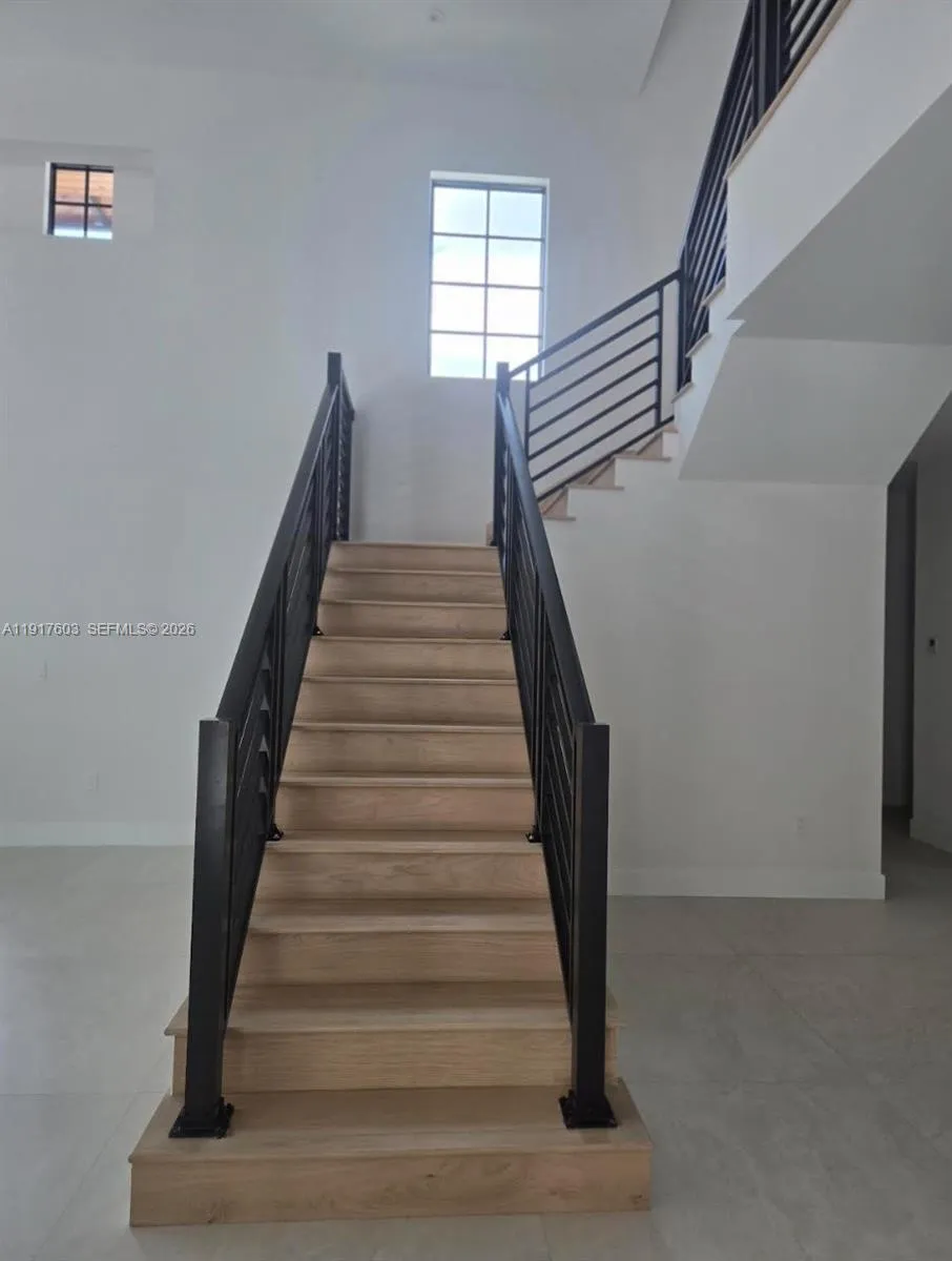 1221 Anastasia Ave, Coral Gables FL 33134