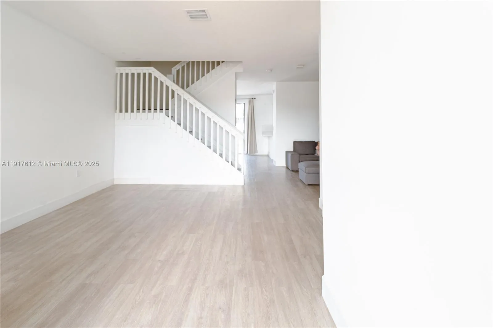 3435 W 105th Pl, Hialeah FL 33018