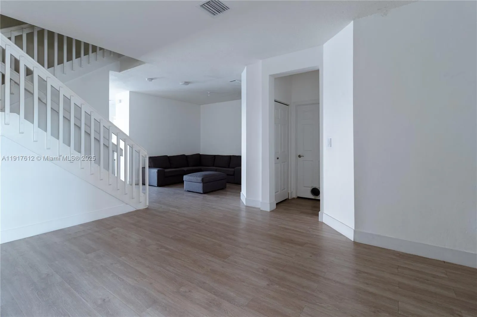 3435 W 105th Pl, Hialeah FL 33018