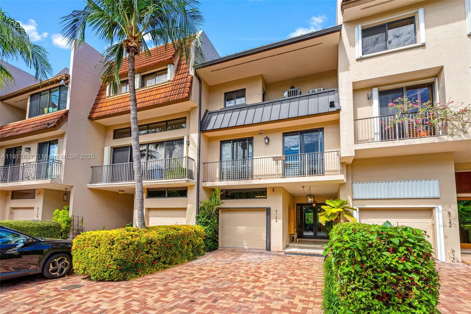6124 Paradise Point Dr # 6124, Palmetto Bay FL 33157