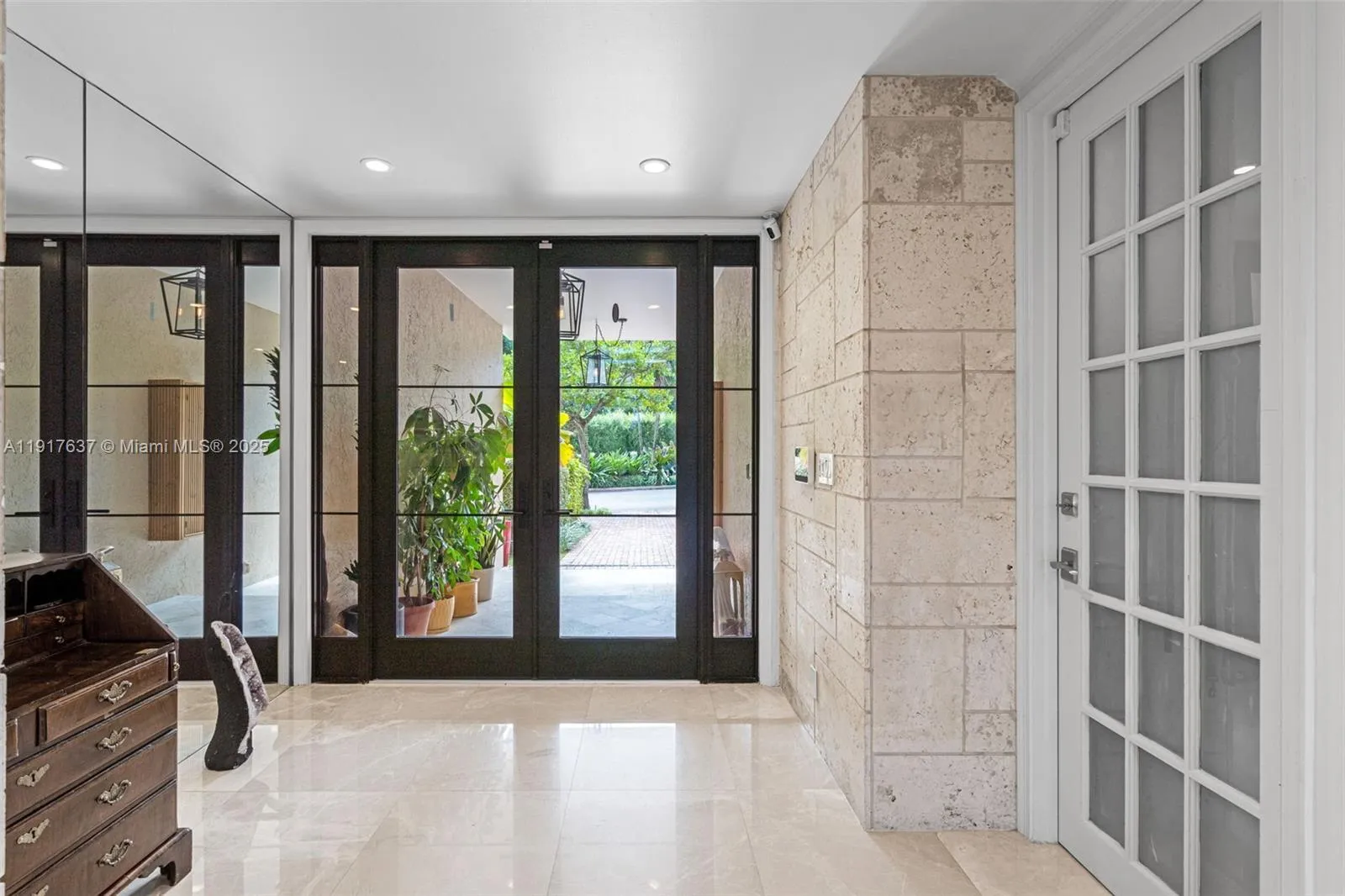 6124 Paradise Point Dr # 6124, Palmetto Bay FL 33157