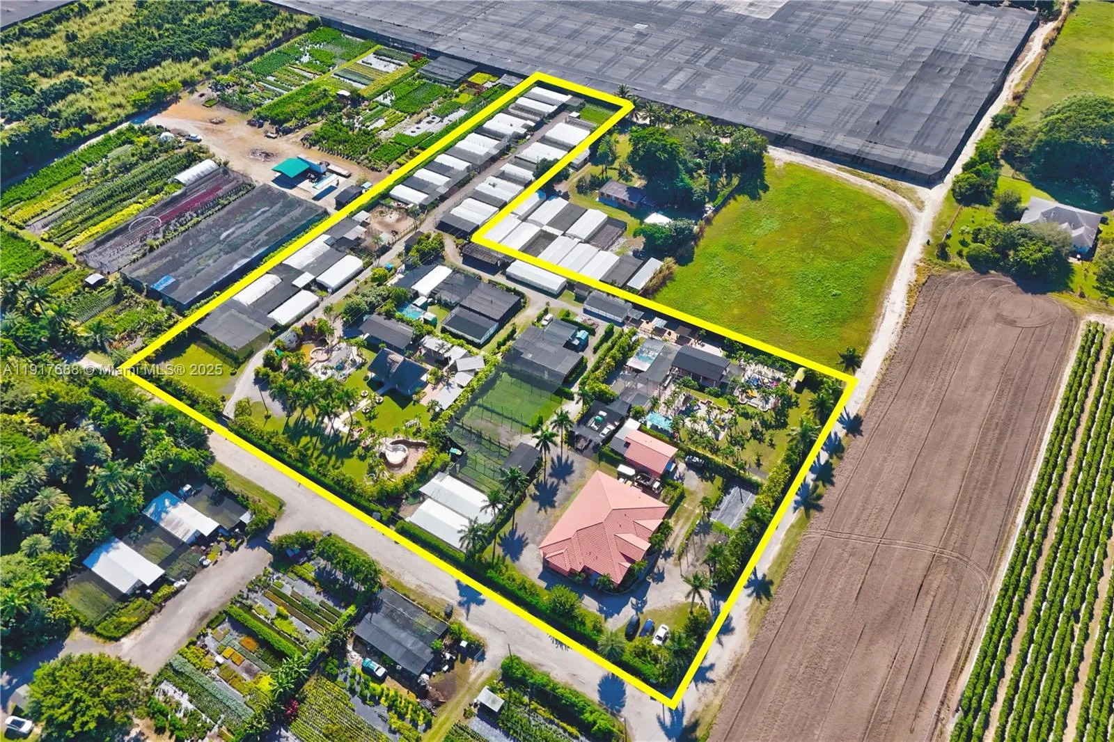 6 bedroom 5 bath for sale at 20455 SW 154th Ave, Miami FL 33187