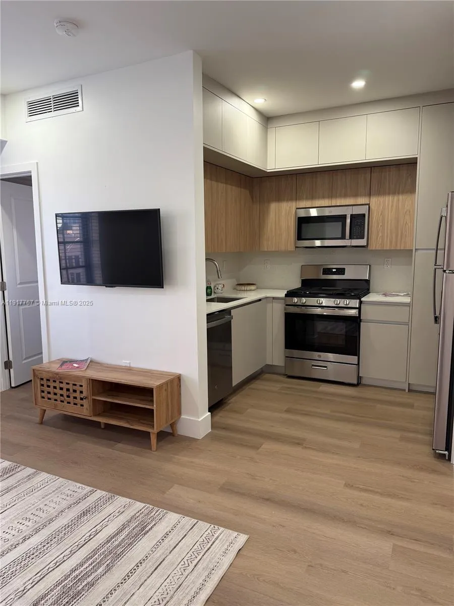 1619 Jefferson Ave # 307, Miami Beach FL 33139