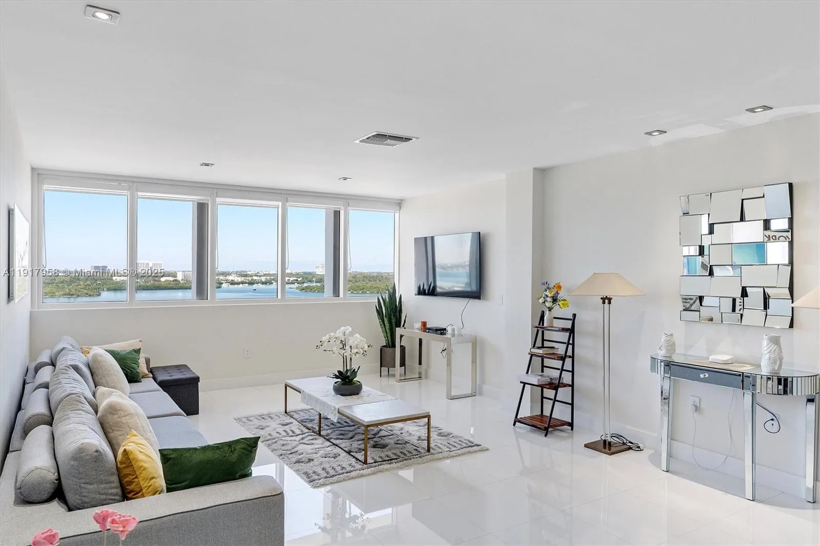 10275 Collins Ave # 1523, Bal Harbour FL 33154