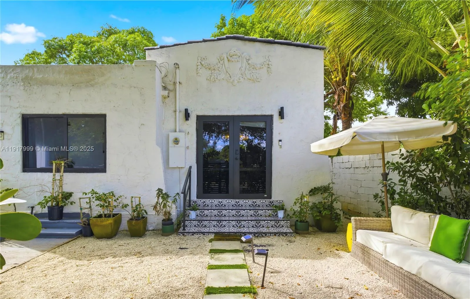 8270 NE 1st Pl, Miami FL 33138