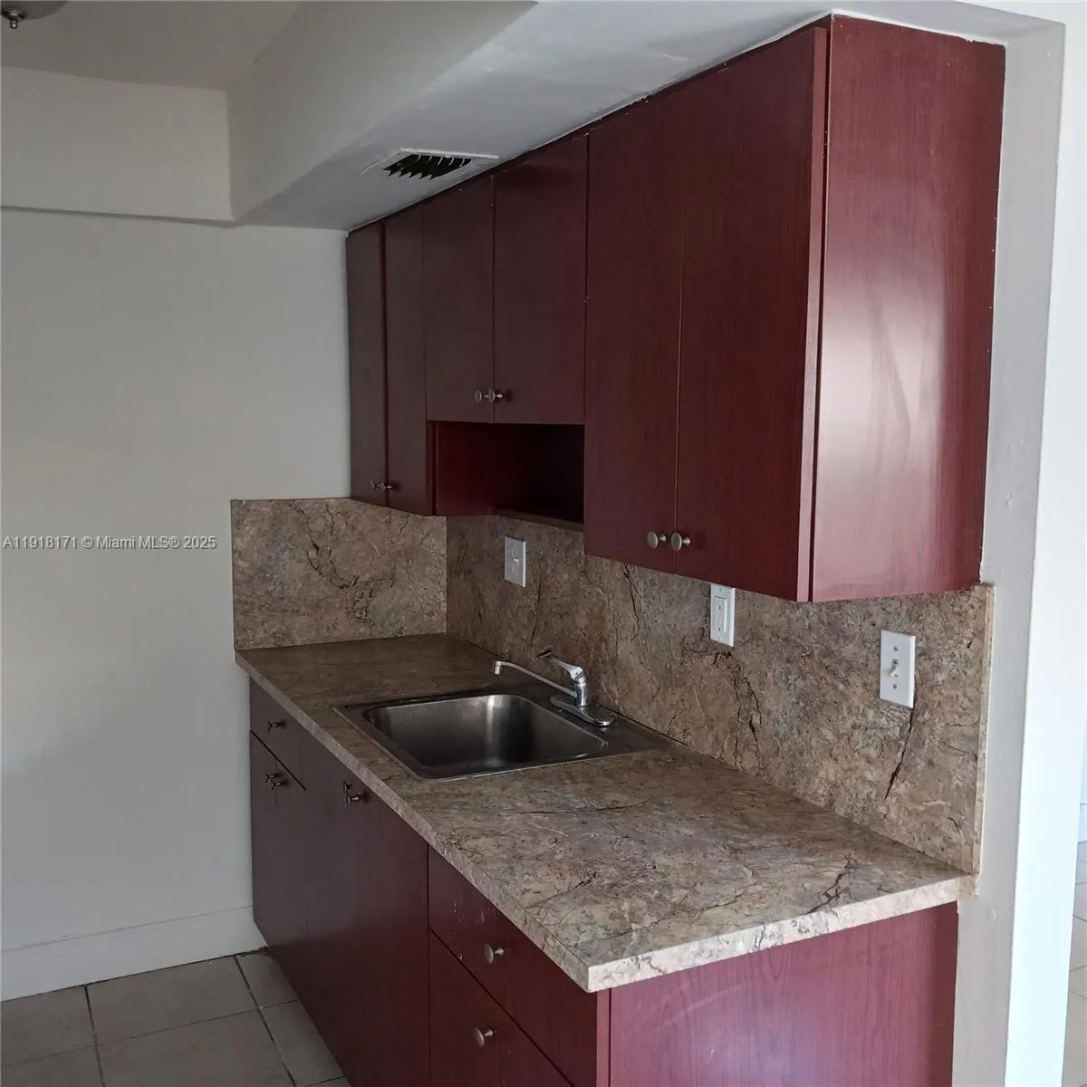 2108 NW 59th Ter # A, Lauderhill FL 33313