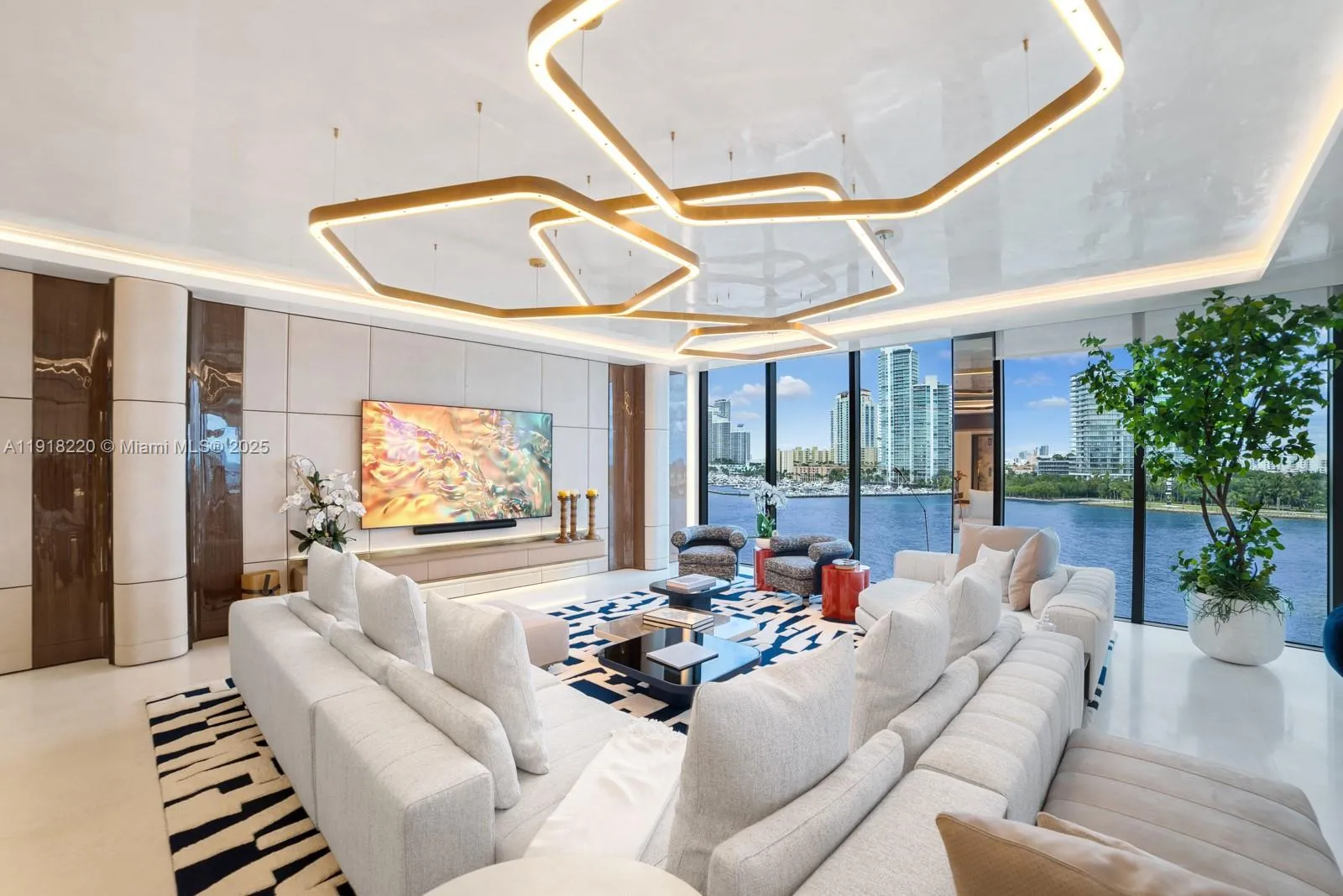 6800 Fisher Island Dr # 6864, Miami Beach FL 33109