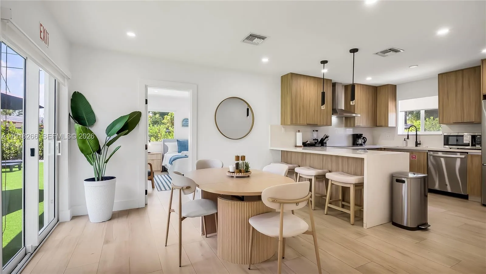 1116 N 31st Ave, Hollywood FL 33021