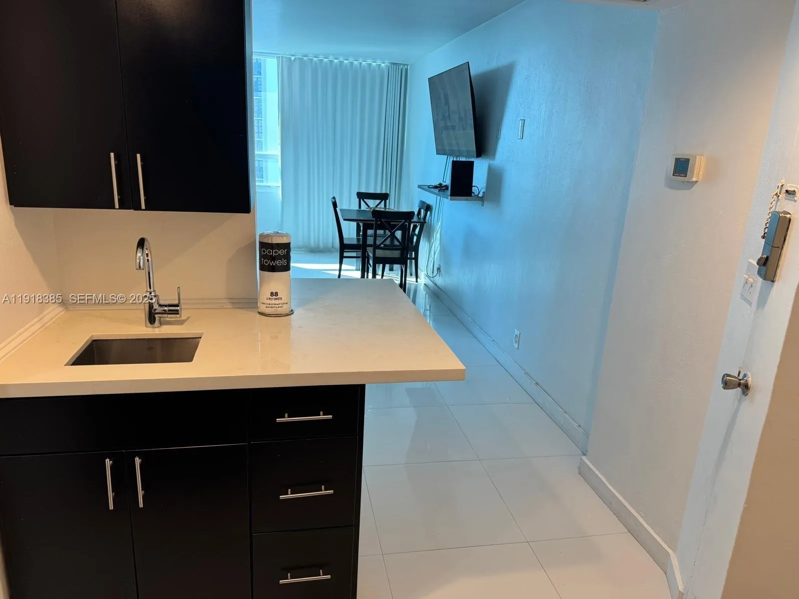 5445 Collins Ave # 915, Miami Beach FL 33140
