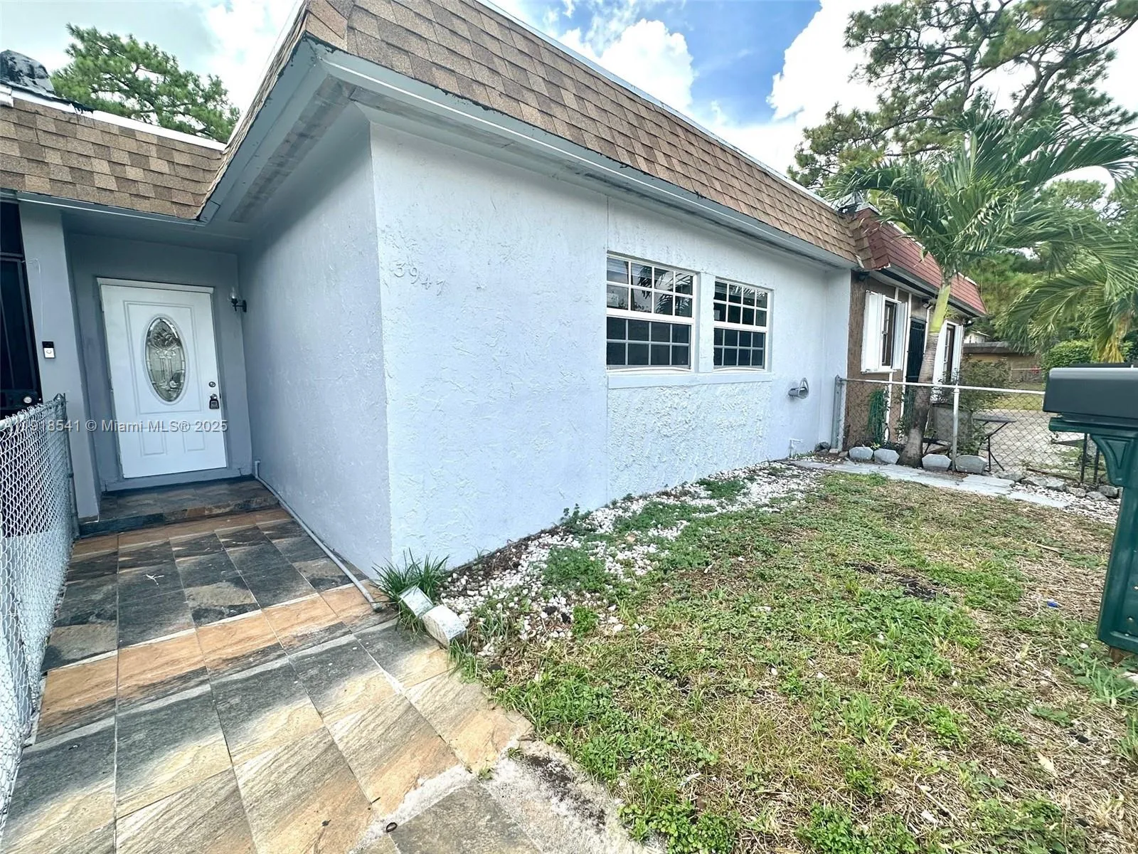 3947 NW 207th St Rd, Miami Gardens FL 33055