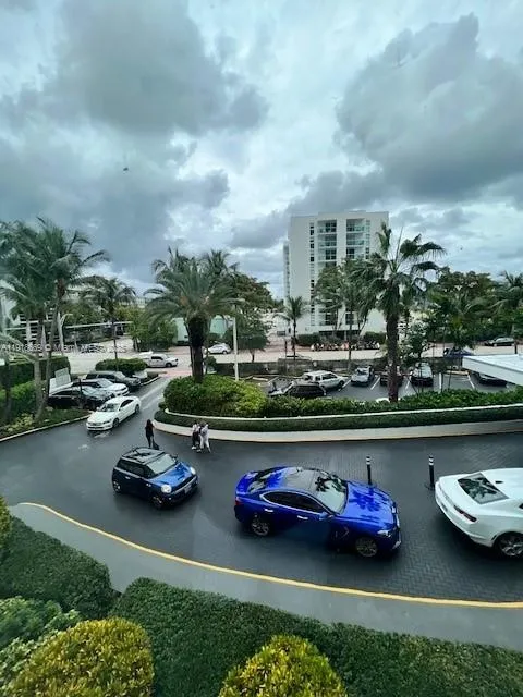 1 bedroom 1 bath for sale at 1000 West Ave # 225, Miami Beach FL 33139