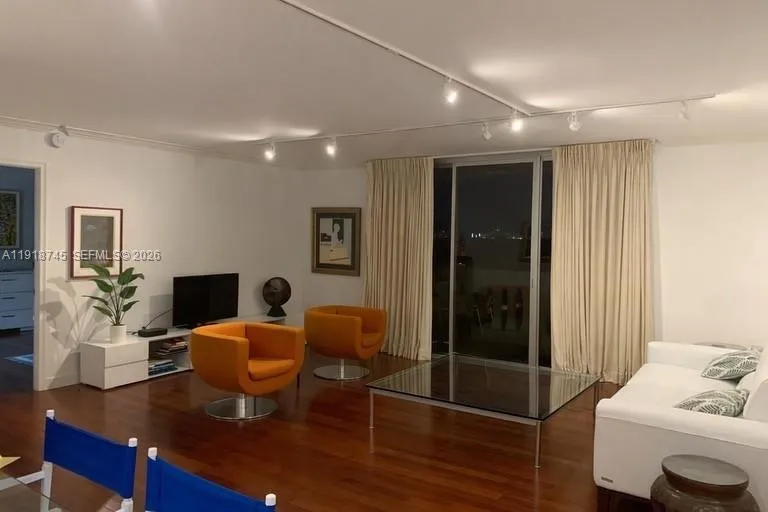 625 Biltmore Way # 805, Coral Gables FL 33134