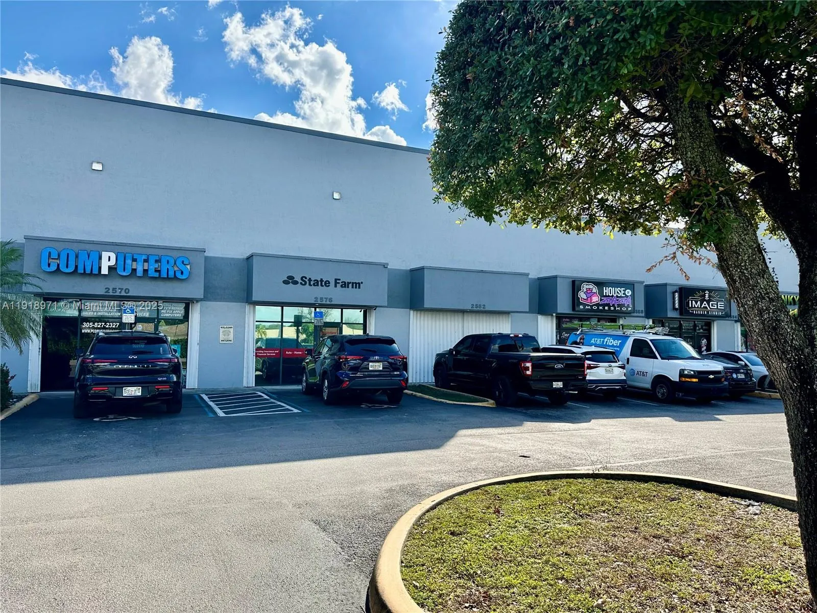 2562 W 84th St # A, Hialeah FL 33016
