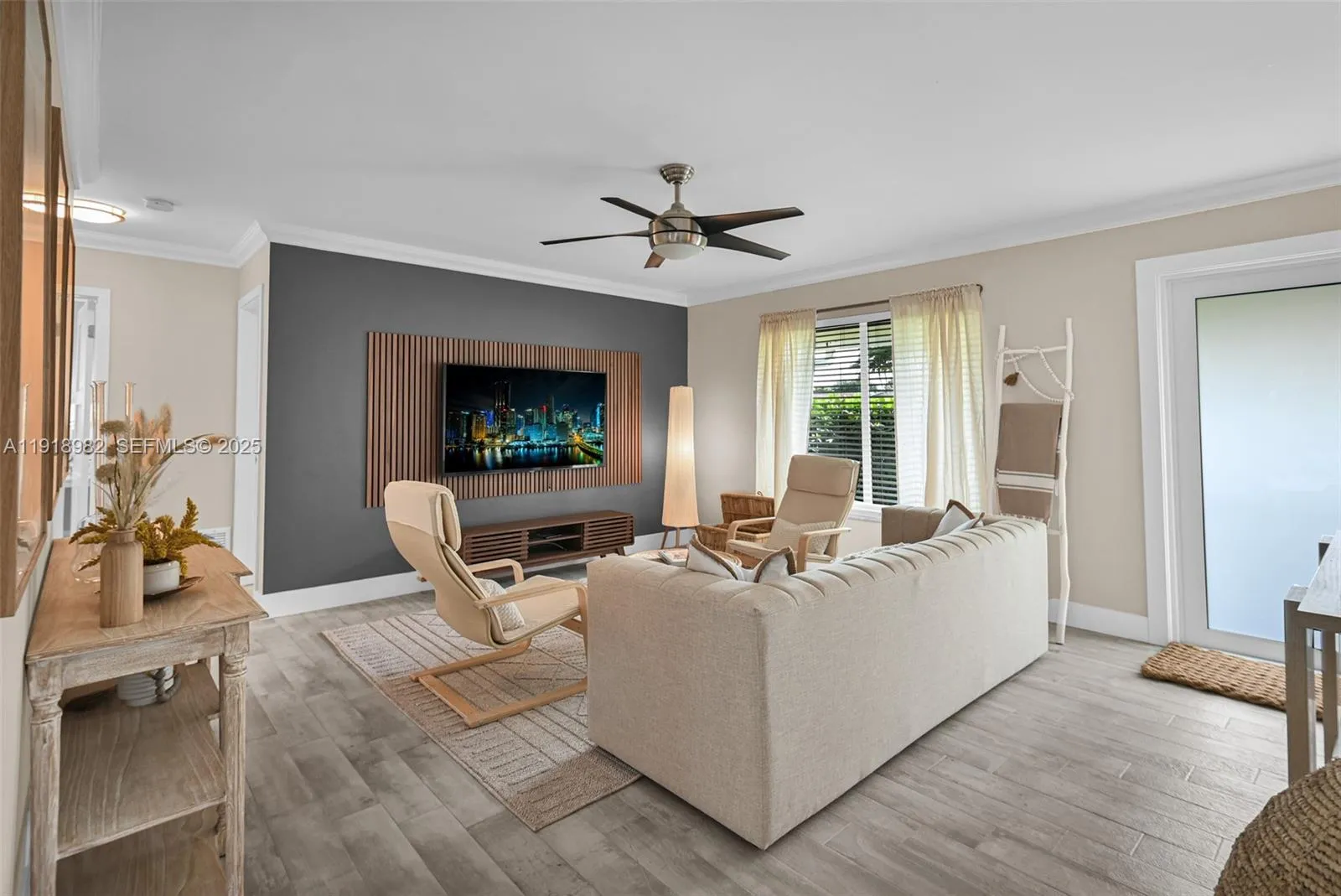 3 bedroom 2 bath for sale at 4851 NE 13th Ave, Oakland Park FL 33334