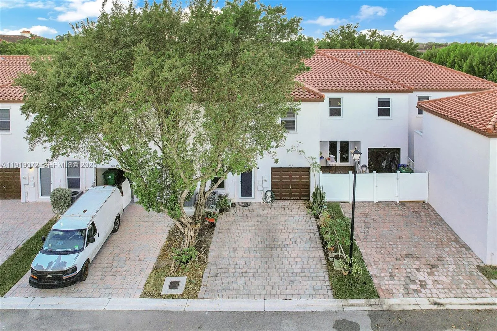 4 bedroom 2 bath for sale at 9213 SW 170th Ave, Miami FL 33196