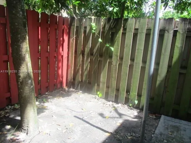 5831 Blueberry Ct # 80, Lauderhill FL 33313