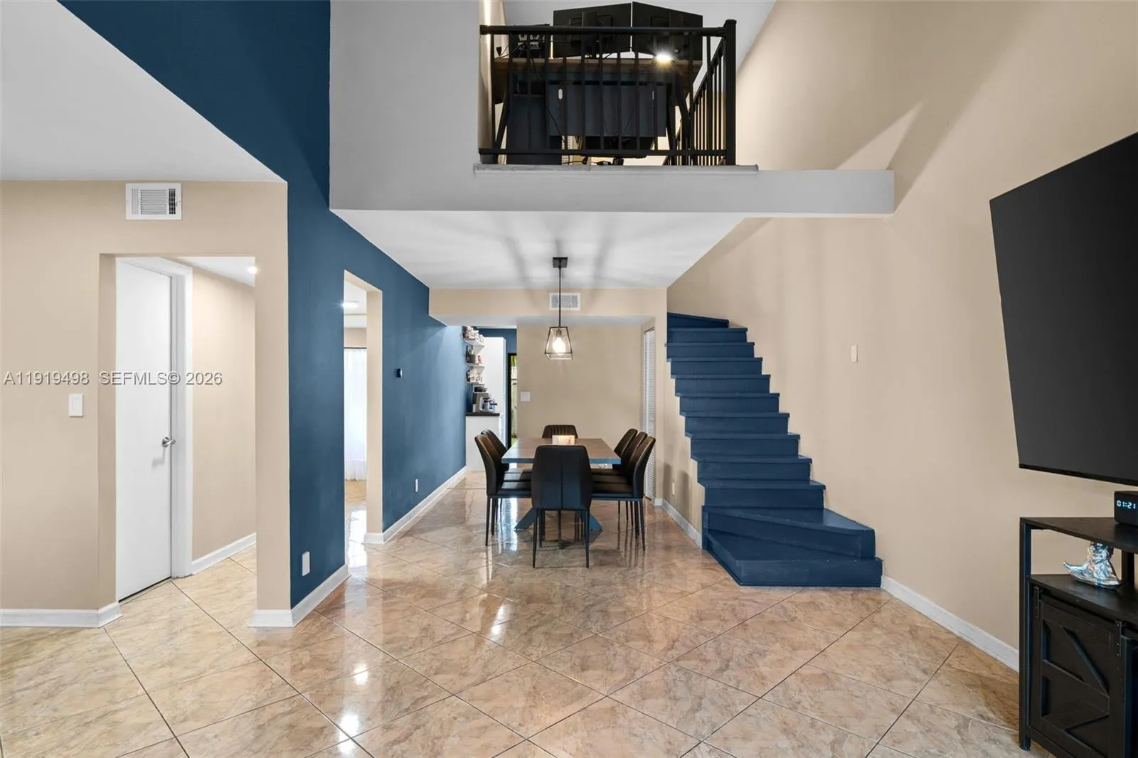3 bedroom 2 bath for sale at 11166 NW 37th St, Sunrise FL 33351