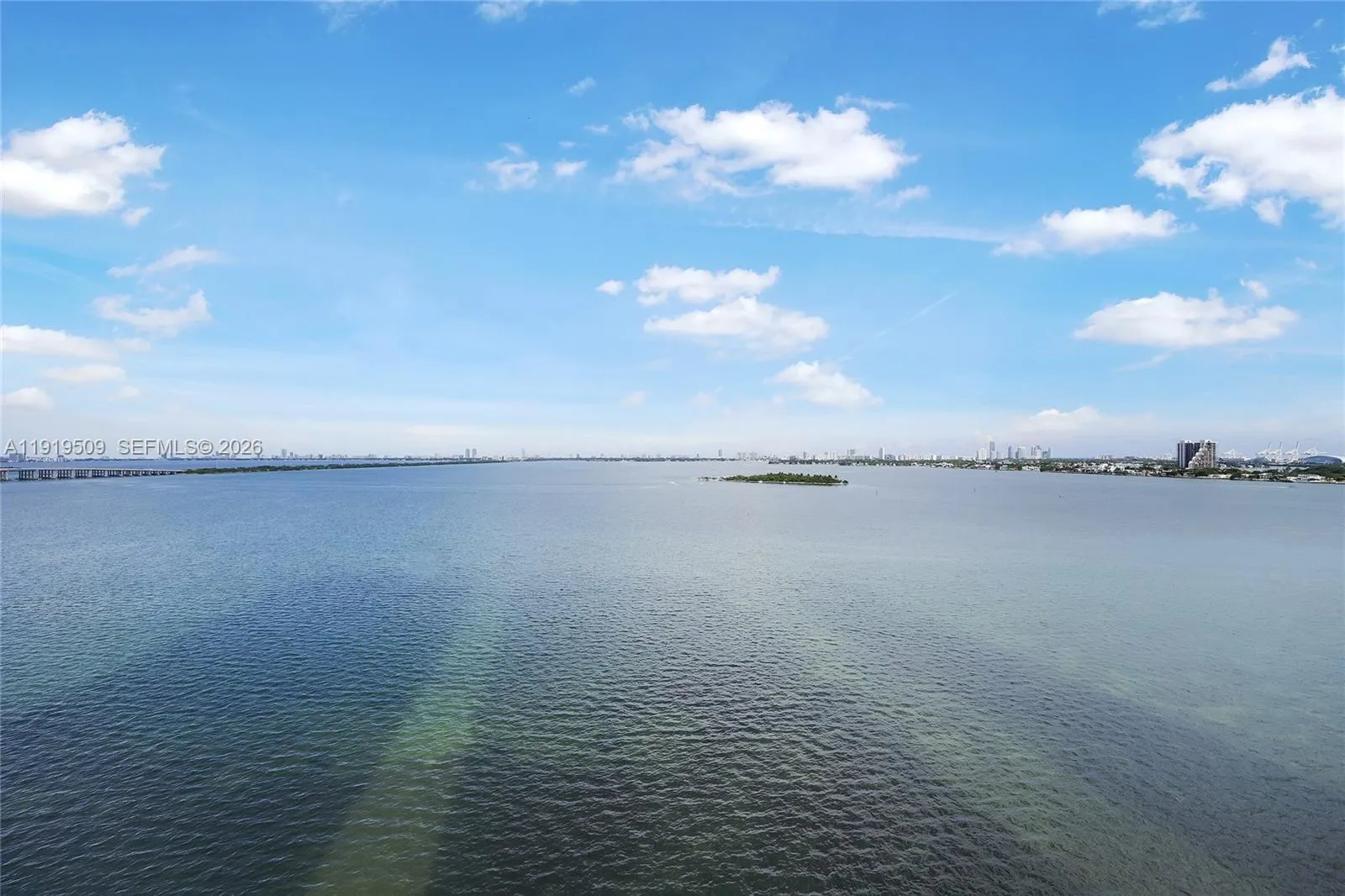 4 bedroom 5 bath for sale at 700 NE 24 # 1101, Miami FL 33137