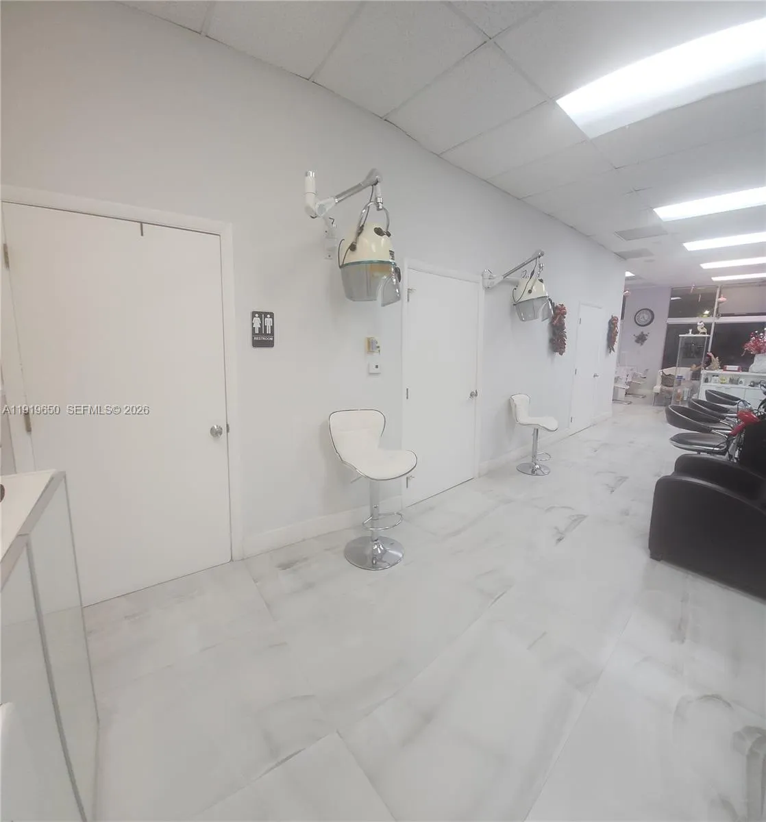 14707 SW 42nd St # 401, Miami FL 33185